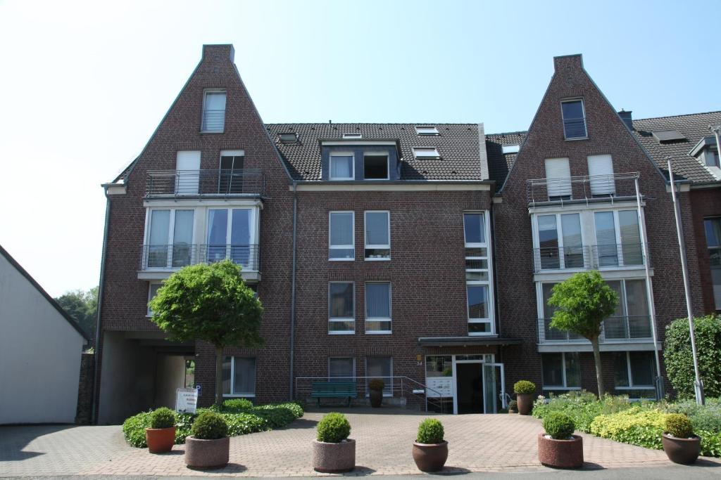 Hotel Chrisma Düsseldorf Exterior foto
